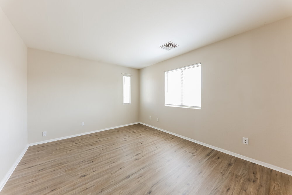 Building Photo - 7222 S 37th Dr