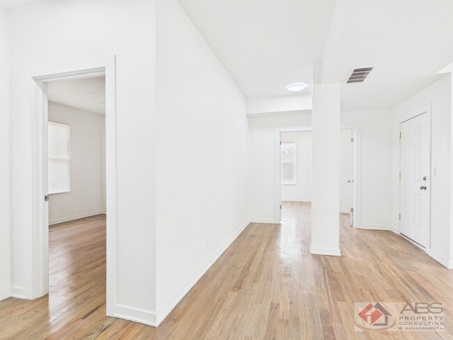 Building Photo - 398 W Lincoln Hwy