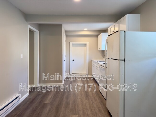 Building Photo - 30 S Wolf St