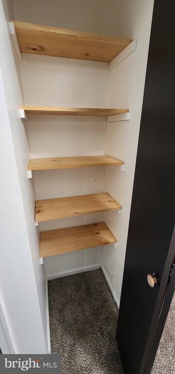 Building Photo - 17 Fairfax Ave