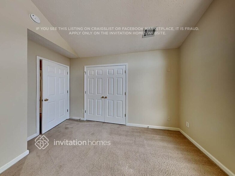 Building Photo - 3325 Wellbrook Dr