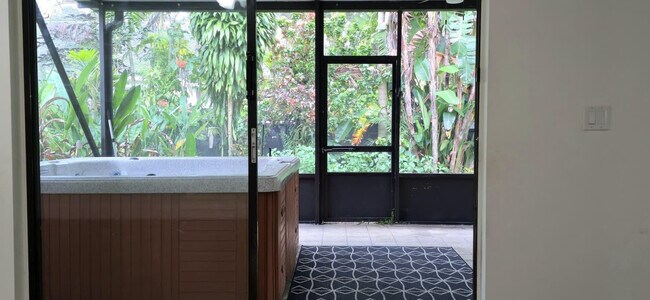 Building Photo - 10188 SW 53rd Ct