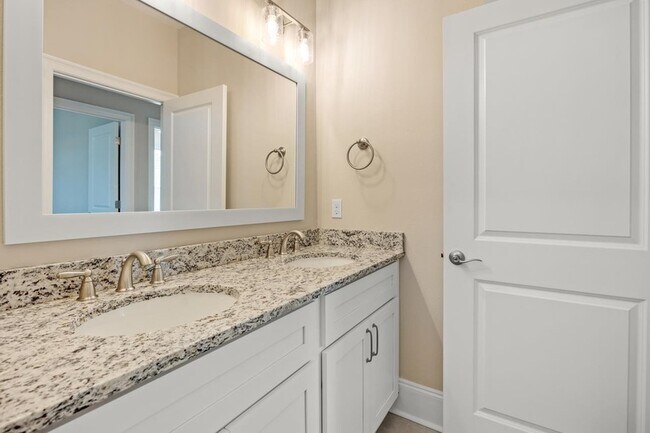 Building Photo - 64 Shelby Dr