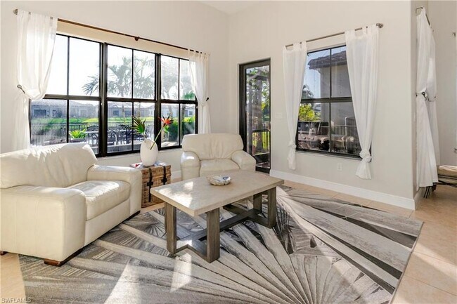 Building Photo - 5104 Salerno St