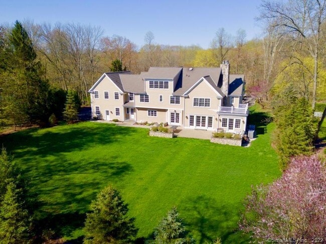 Building Photo - 774 South Ave