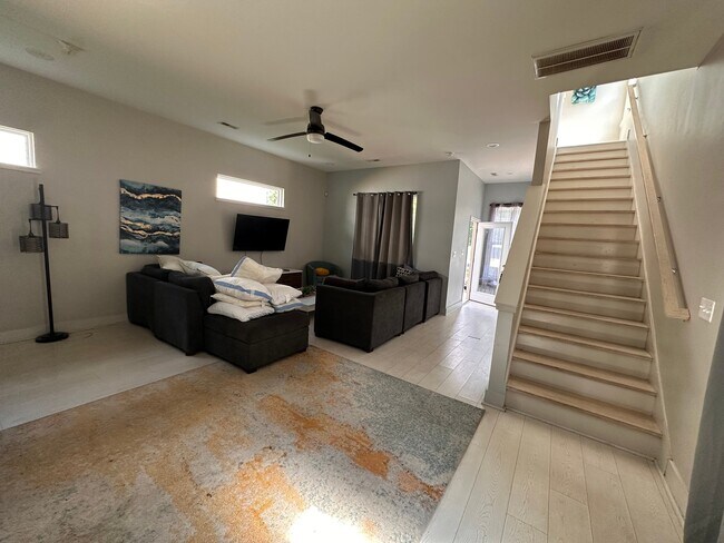 Building Photo - 4131 Merlane Dr