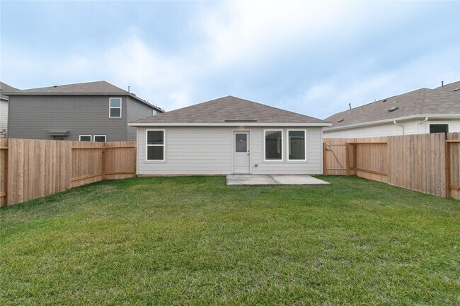 Building Photo - 31432 Moore Rd