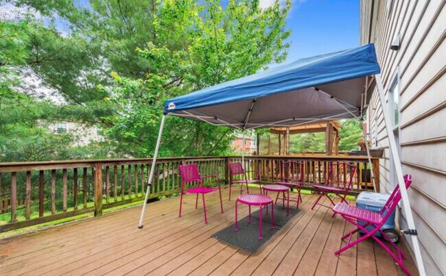 Building Photo - 8294 Black Haw Ct