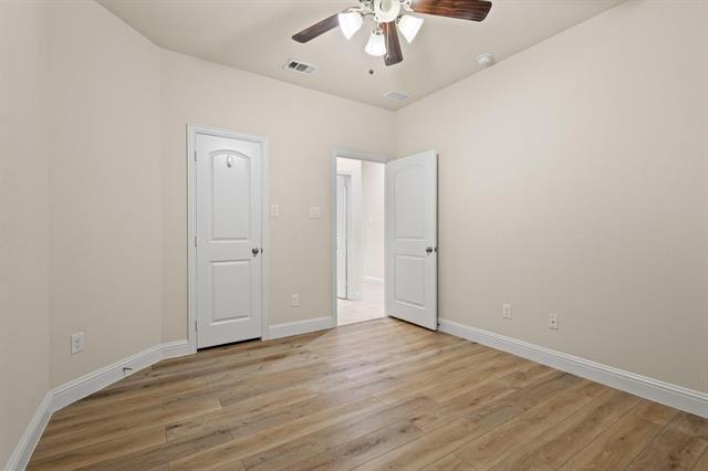 Building Photo - 7822 Cottonwood Dr