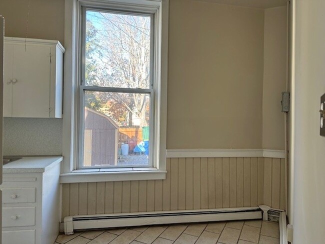 Building Photo - The Large 1 Bedroom 1st Floor Apartment Is...