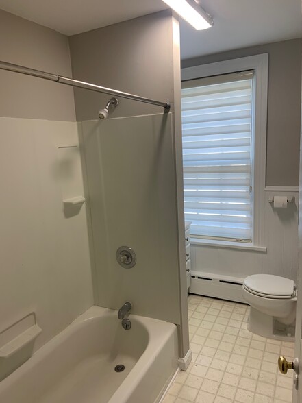 Bathroom - 227 W Miner St