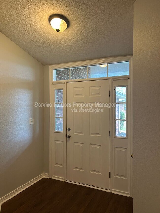 Building Photo - 4742 Spencer Oaks Blvd