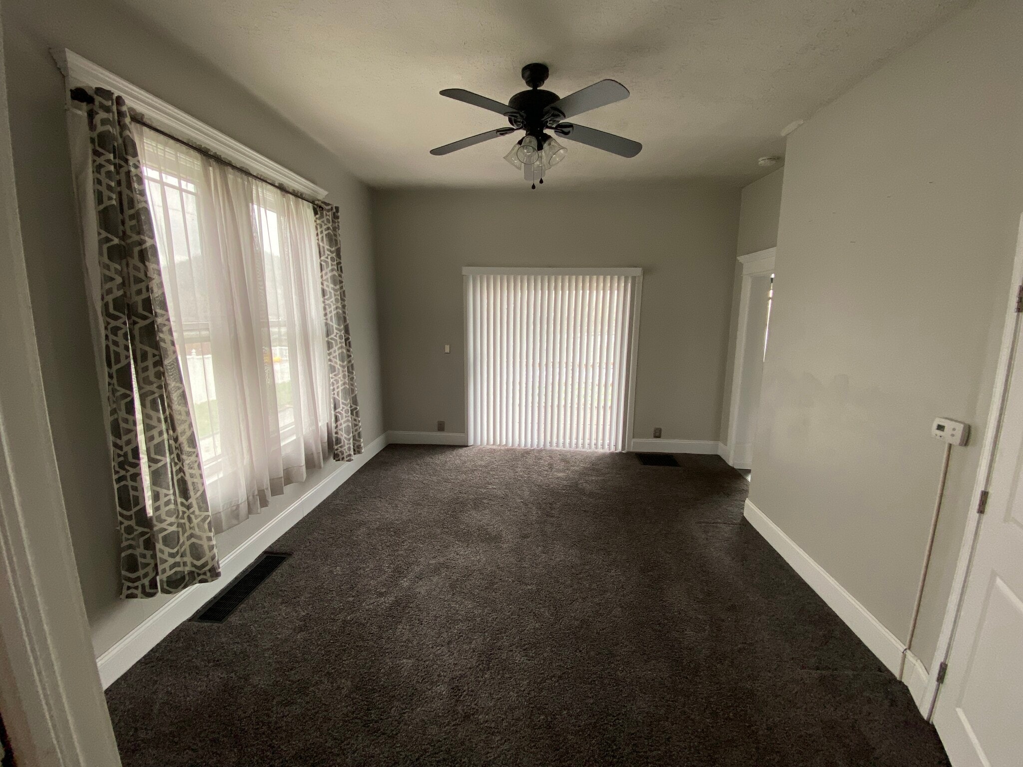 Dining Room - 608 N Front St