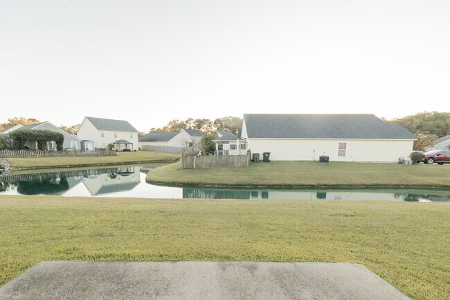 Building Photo - 1117 Deerberry Rd