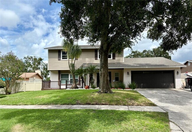 Primary Photo - 3904 Sweetleaf Dr