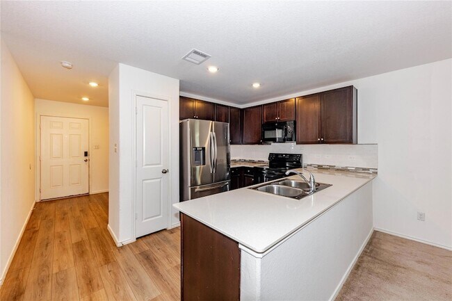 Building Photo - 1129 Catfish Ln