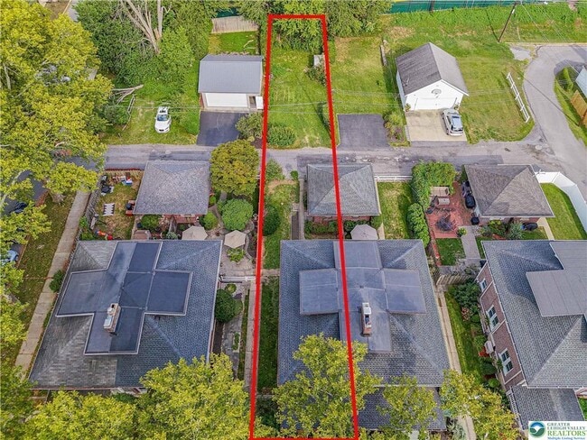 Building Photo - 1030 N New St