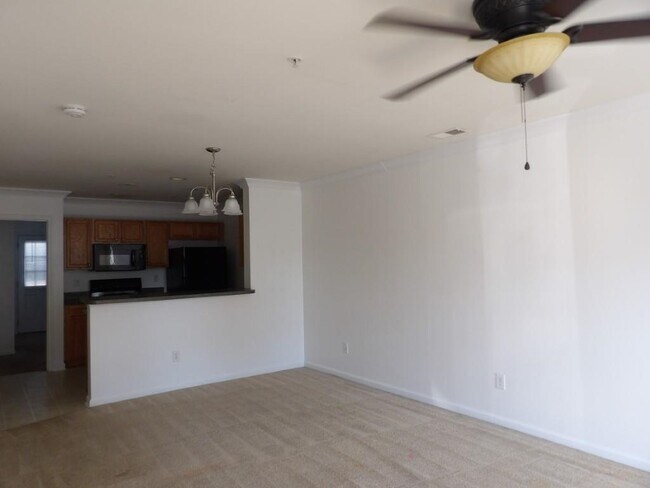 Building Photo - 121 Barnacle Ln