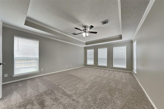 Building Photo - 8523 Discus Dr