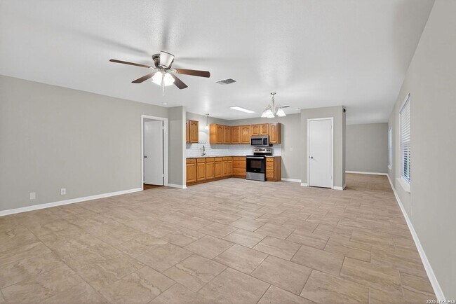 Building Photo - 9930 Trendwood