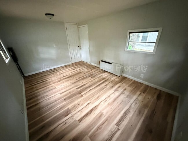 Building Photo - 47 Bonnydale Ln