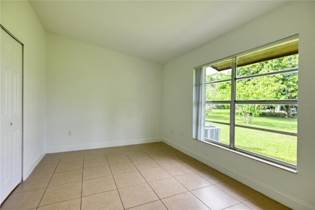 Building Photo - 1156 Alicante Ave
