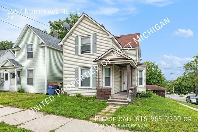Building Photo - 1557 North Ave NE