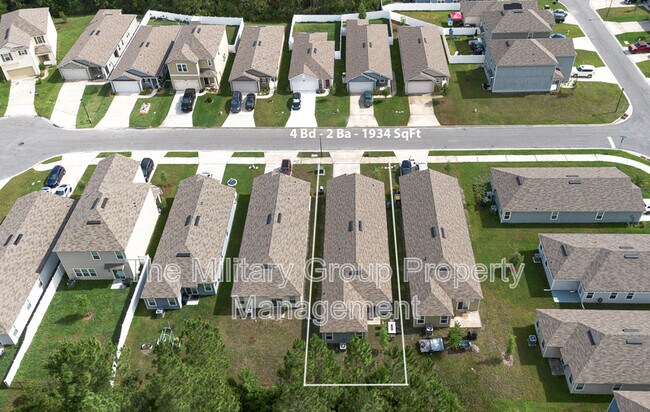 Building Photo - 15668 Strawberry Roan Ct
