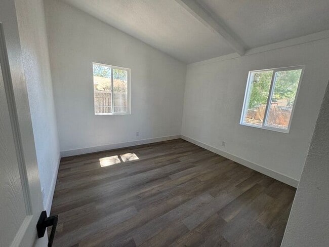 Building Photo - 13260 Mt Whitney St