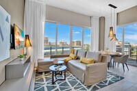 Building Photo - 4112 Jimmy Buffett Mem Hwy