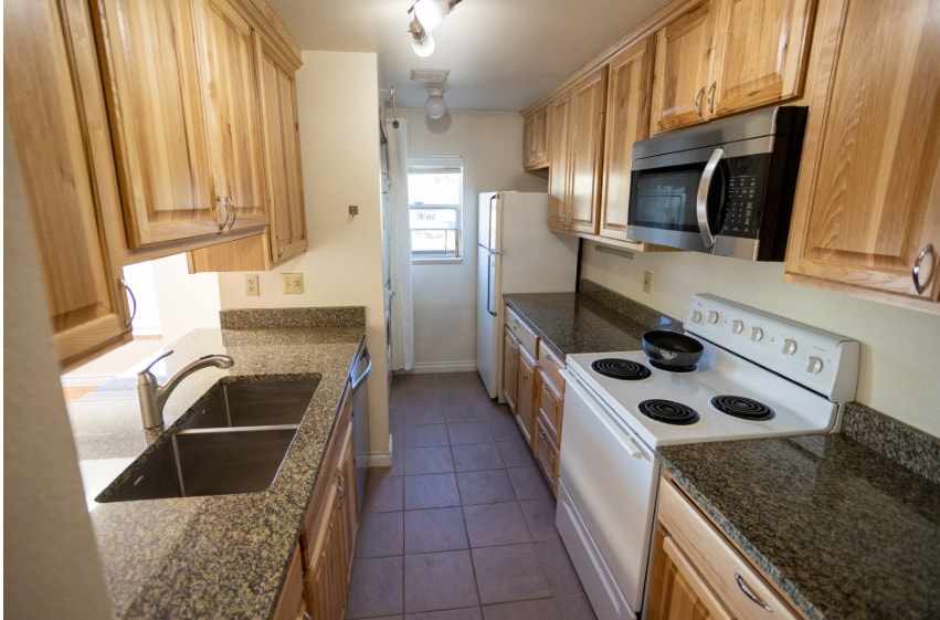 Building Photo - 3618 Evanston Ave