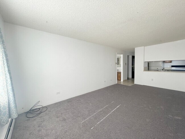 Building Photo - Cute 1 bedroom, full bathroom condo