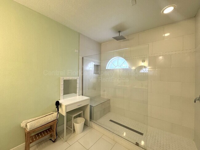 Building Photo - 7962 Golden Pond Ct