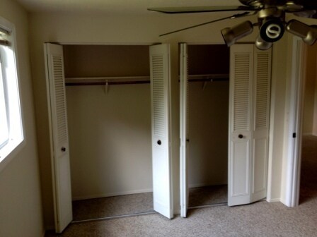 Building Photo - 4 Bedroom, 2 Bathroom House with Large Fen...