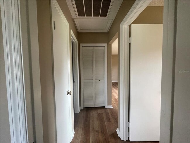 Building Photo - 1350 S Alto Verde Terrace