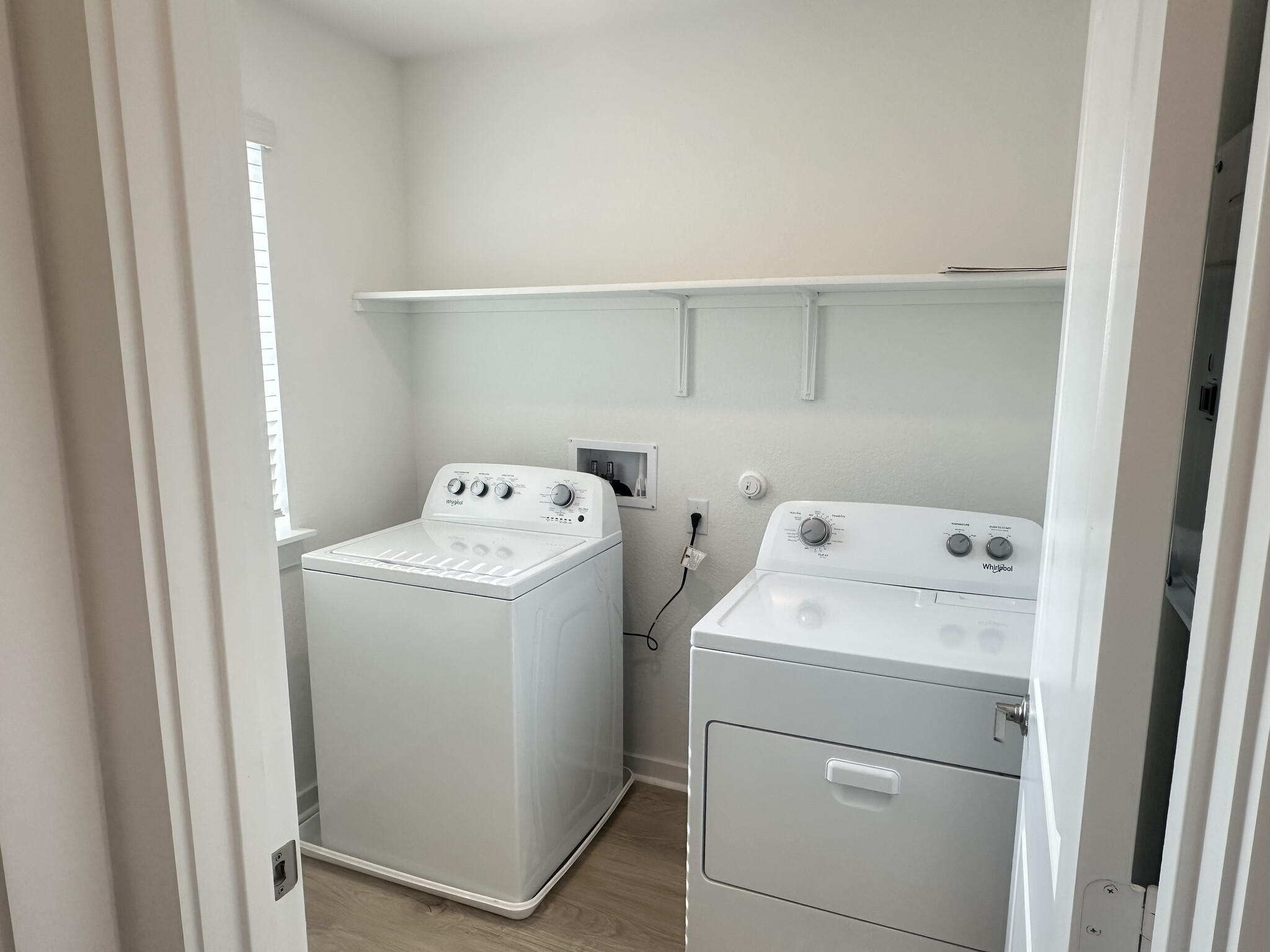 Laundry Room (In-unit washer/dryer) - 2539 Rose Archer Ln