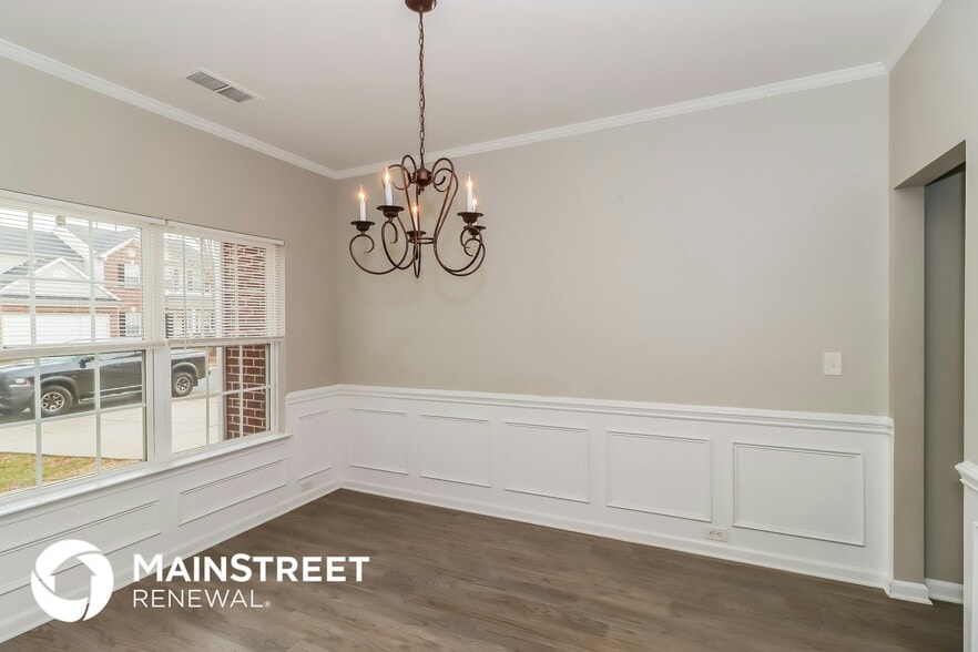 Building Photo - 6431 Hermsley Rd