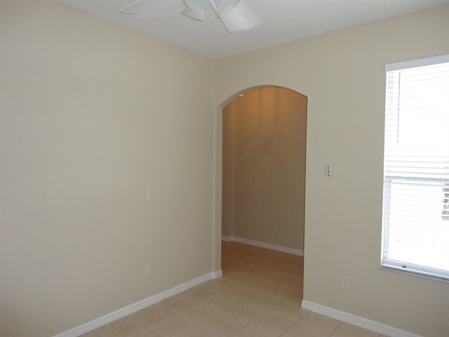 Building Photo - 13450 Sunkiss Loop