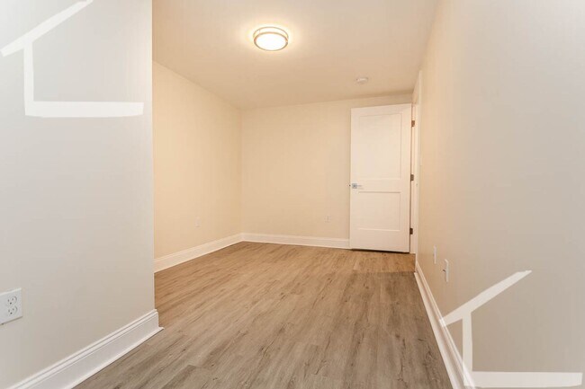 Building Photo - 474 Fulton St