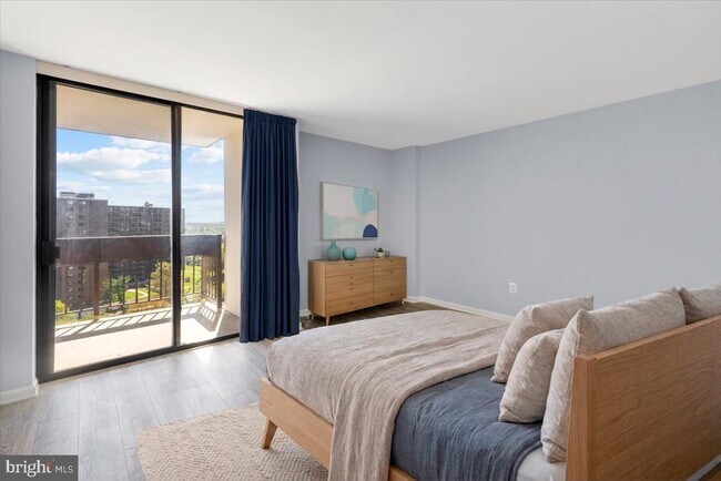 Building Photo - 5300 Holmes Run Pkwy