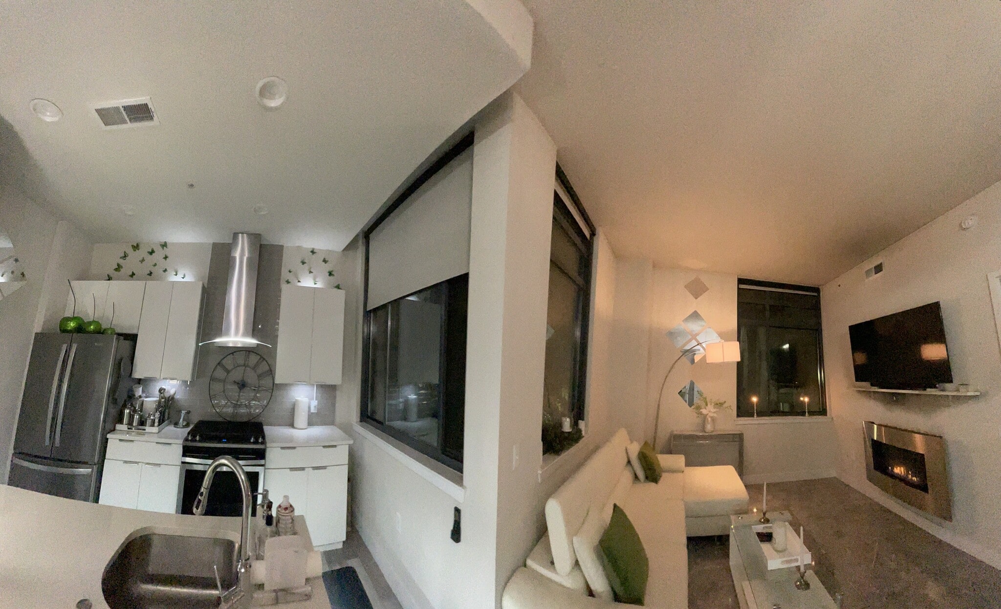 Building Photo - 2000 Clarendon Blvd