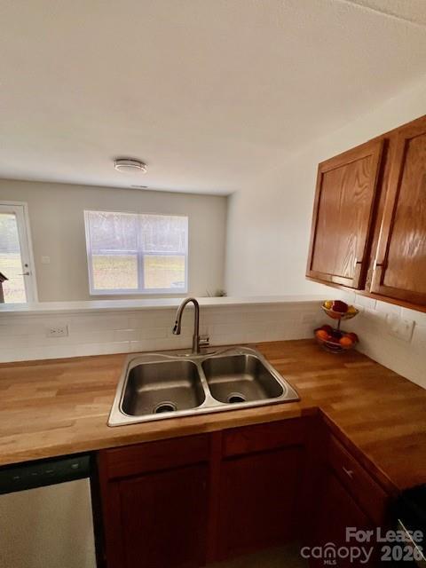 Building Photo - 7021 Sunman Rd