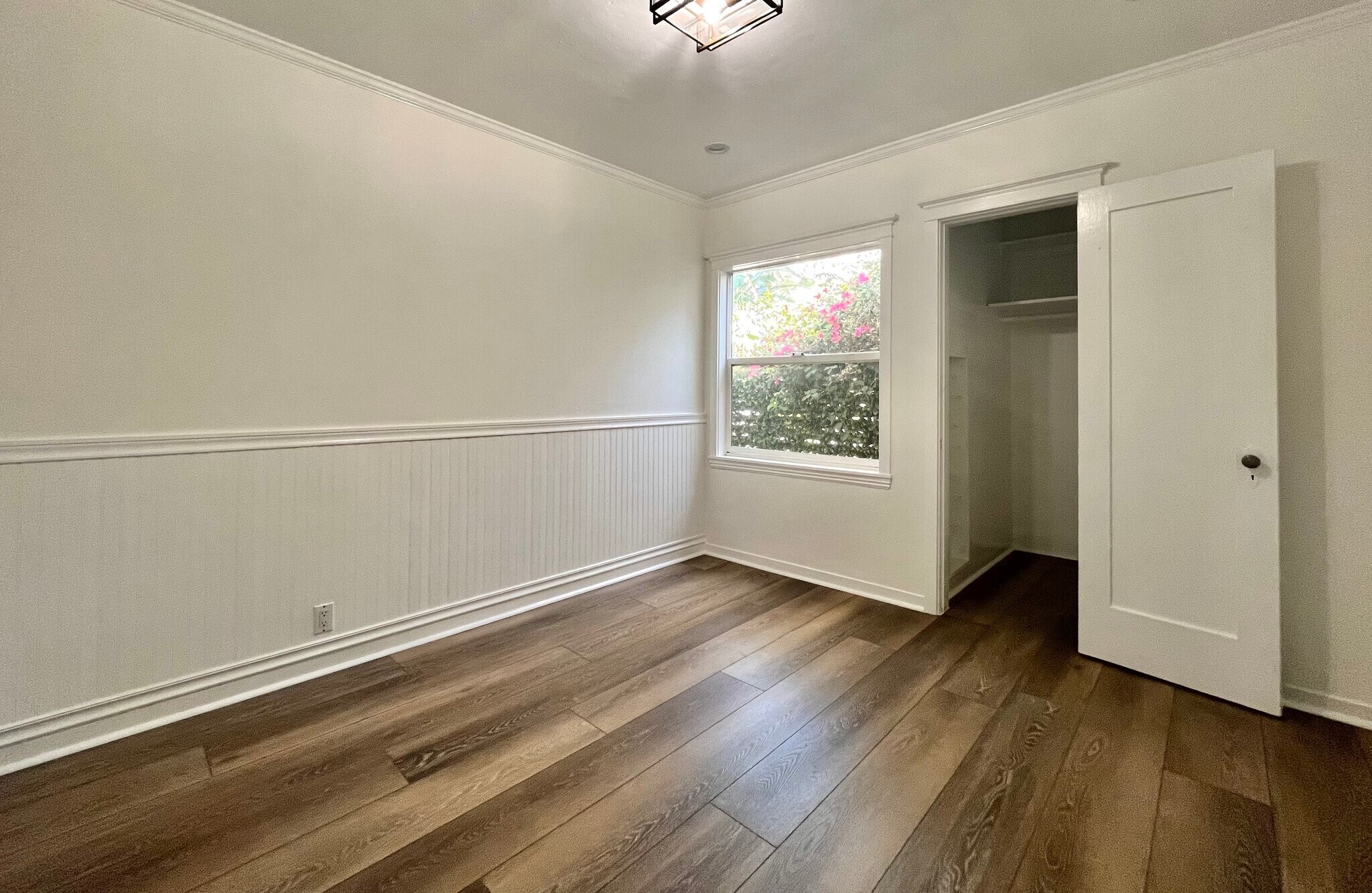 Building Photo - 5351 Packard St