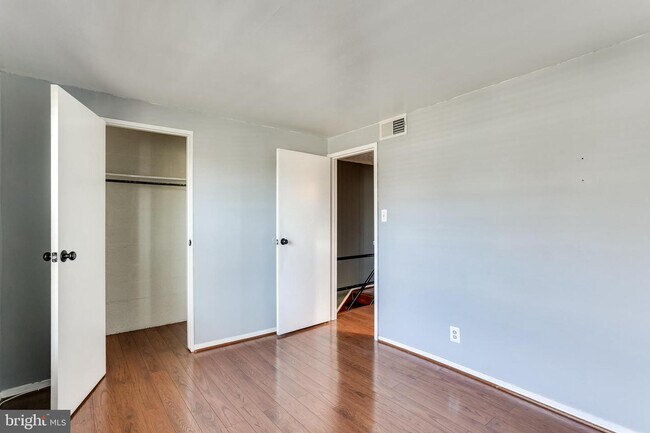 Building Photo - 341 Bigley Ave