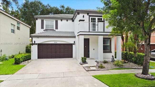 Building Photo - 5014 SW 155th Terrace