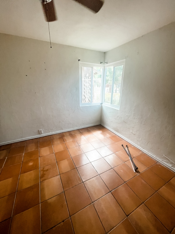 Building Photo - 1430 E Meadowbrook Ave