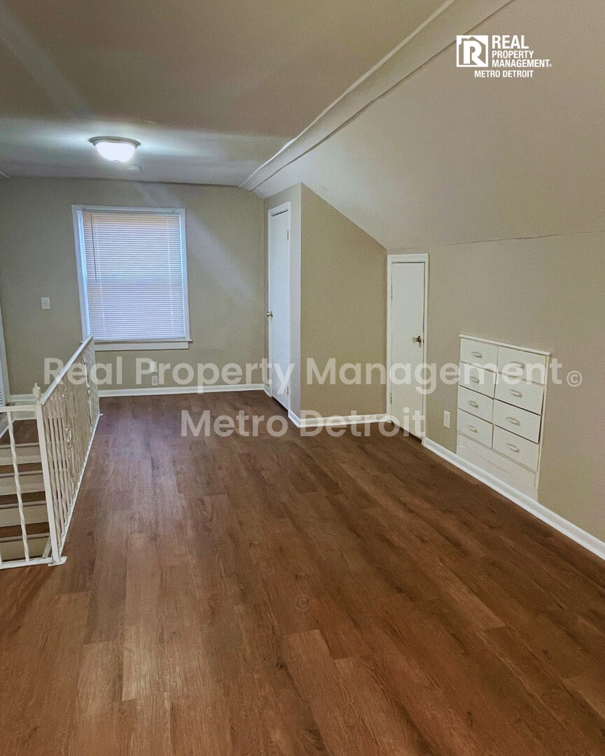 Building Photo - 18445 Ardmore St