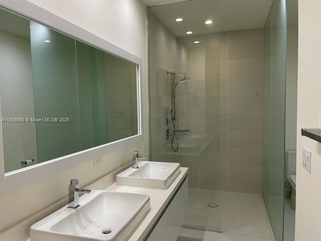 Building Photo - 6415 NW 102nd Path