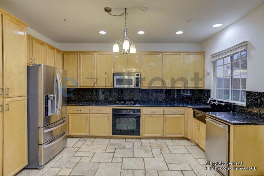 Building Photo - 4 Alisal Ct