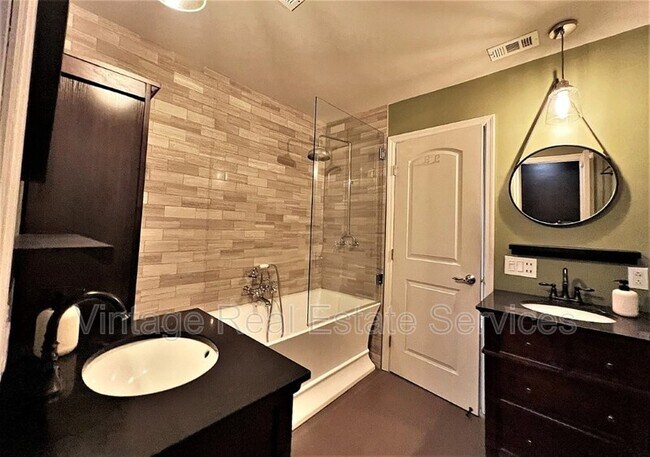 Building Photo - 7830 46th Way N